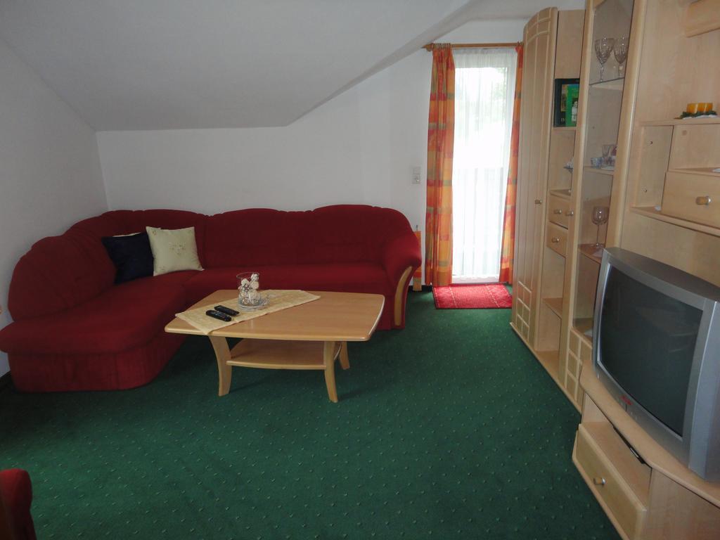 Haus Toferer Apartment Гросарл Стая снимка